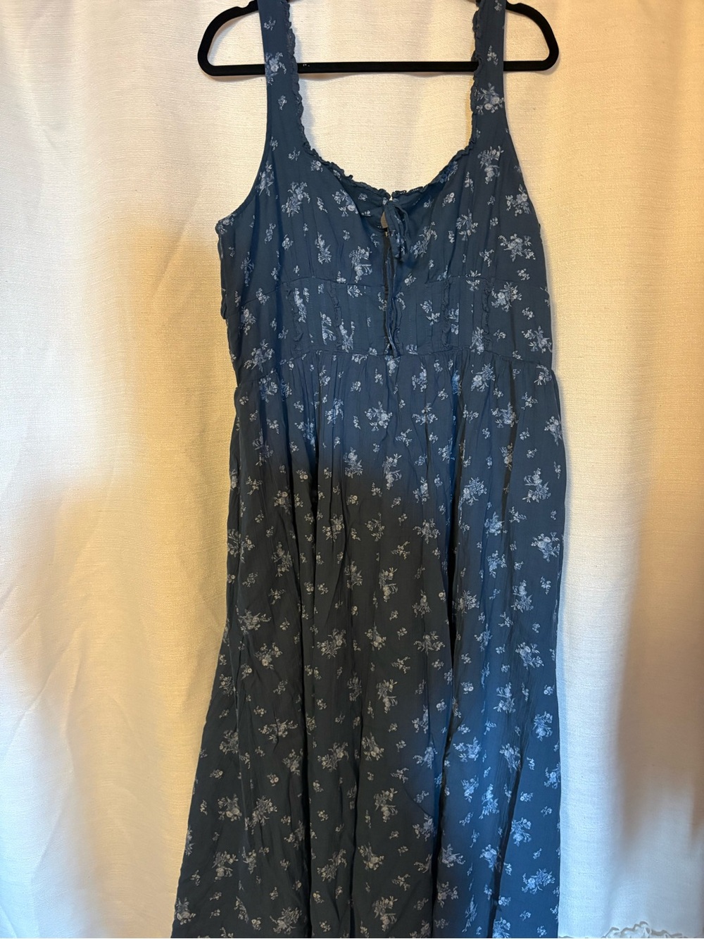 American Eagle Outfitters Navy Blue Floral Cinched Dress